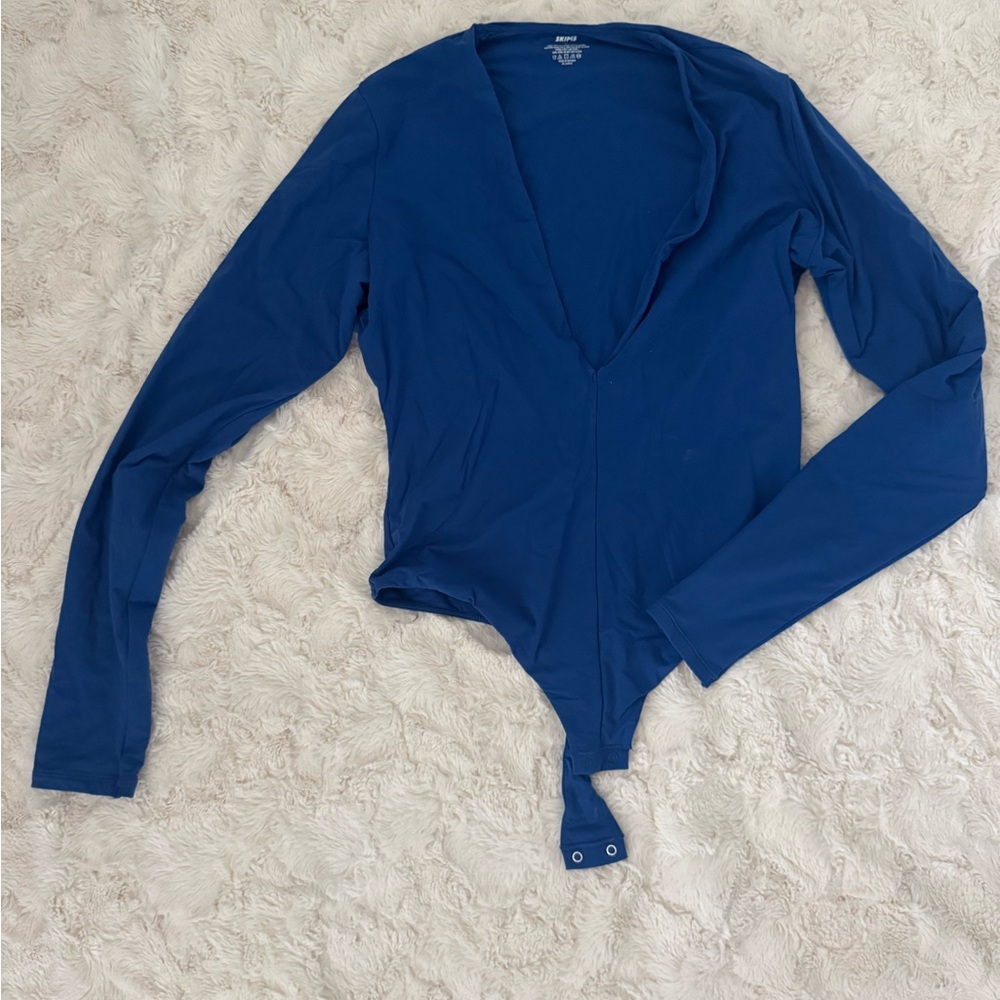 SKIMS Blue Fitted V-Neck Front Bodysuit